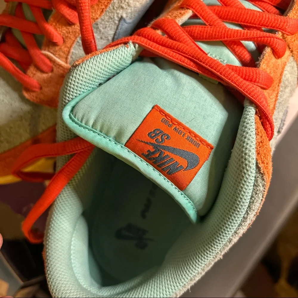 Size 13- NIKE DUNK SB LOW PRO ORANGE EMERALD RISE